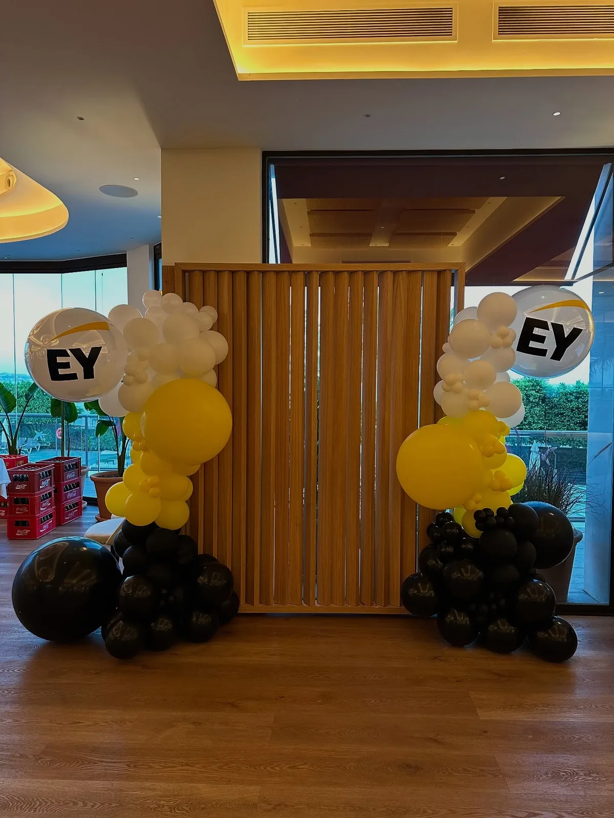 Decoración para eventos corporativos realizada por Mi Fiesta Málaga
